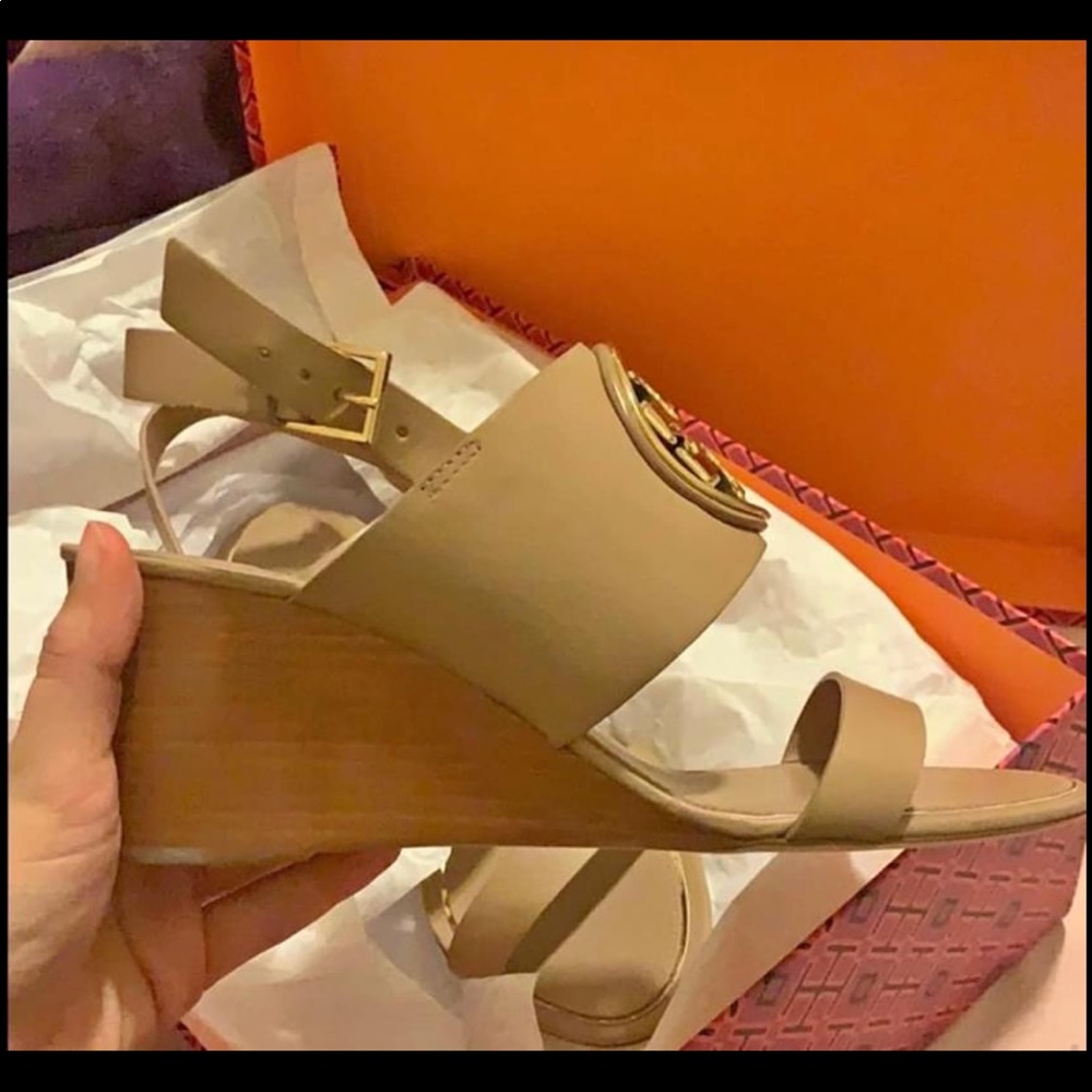 Tory Burch sexy wedges!
